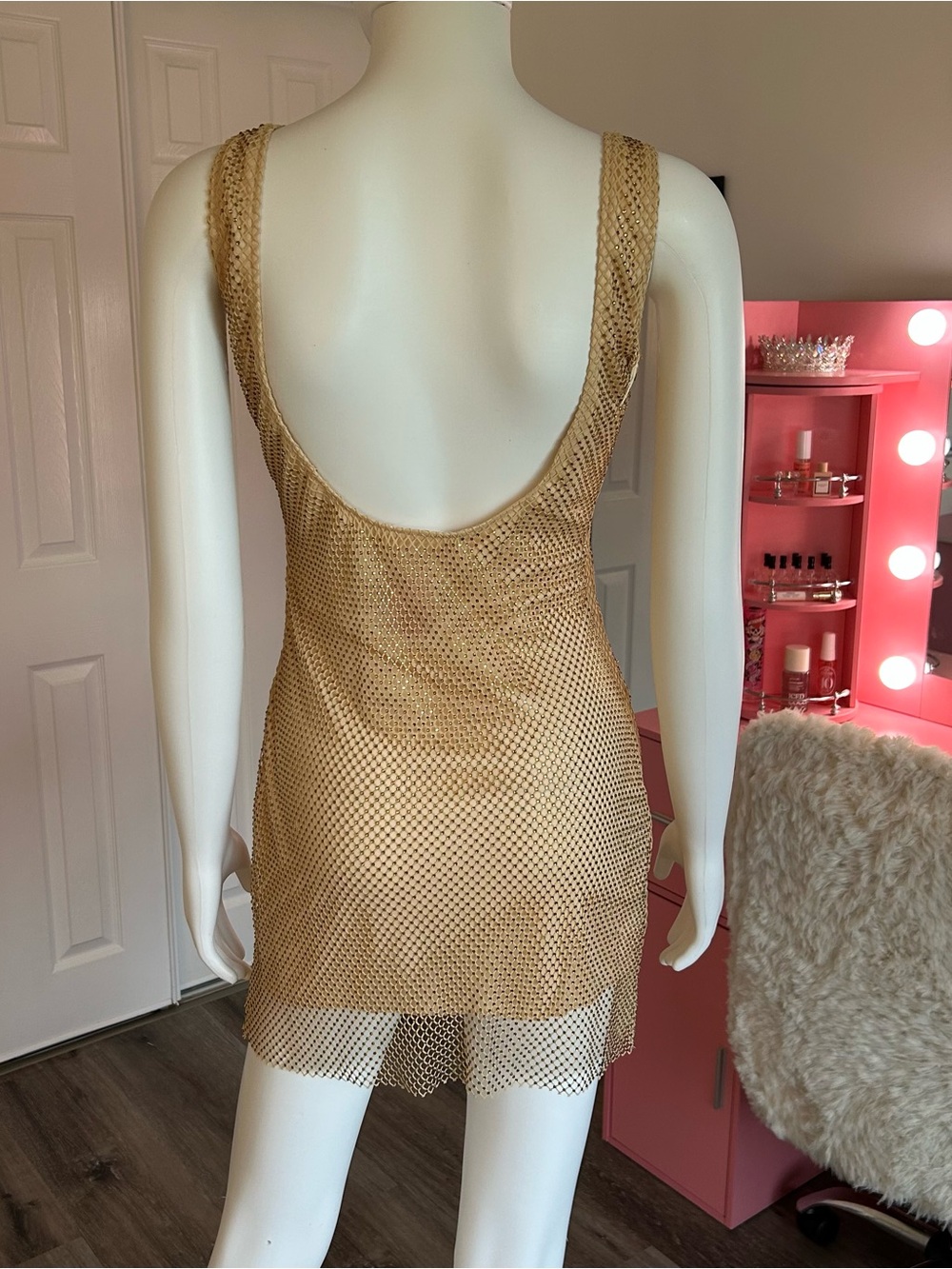 Dress - Picture 2 of 5